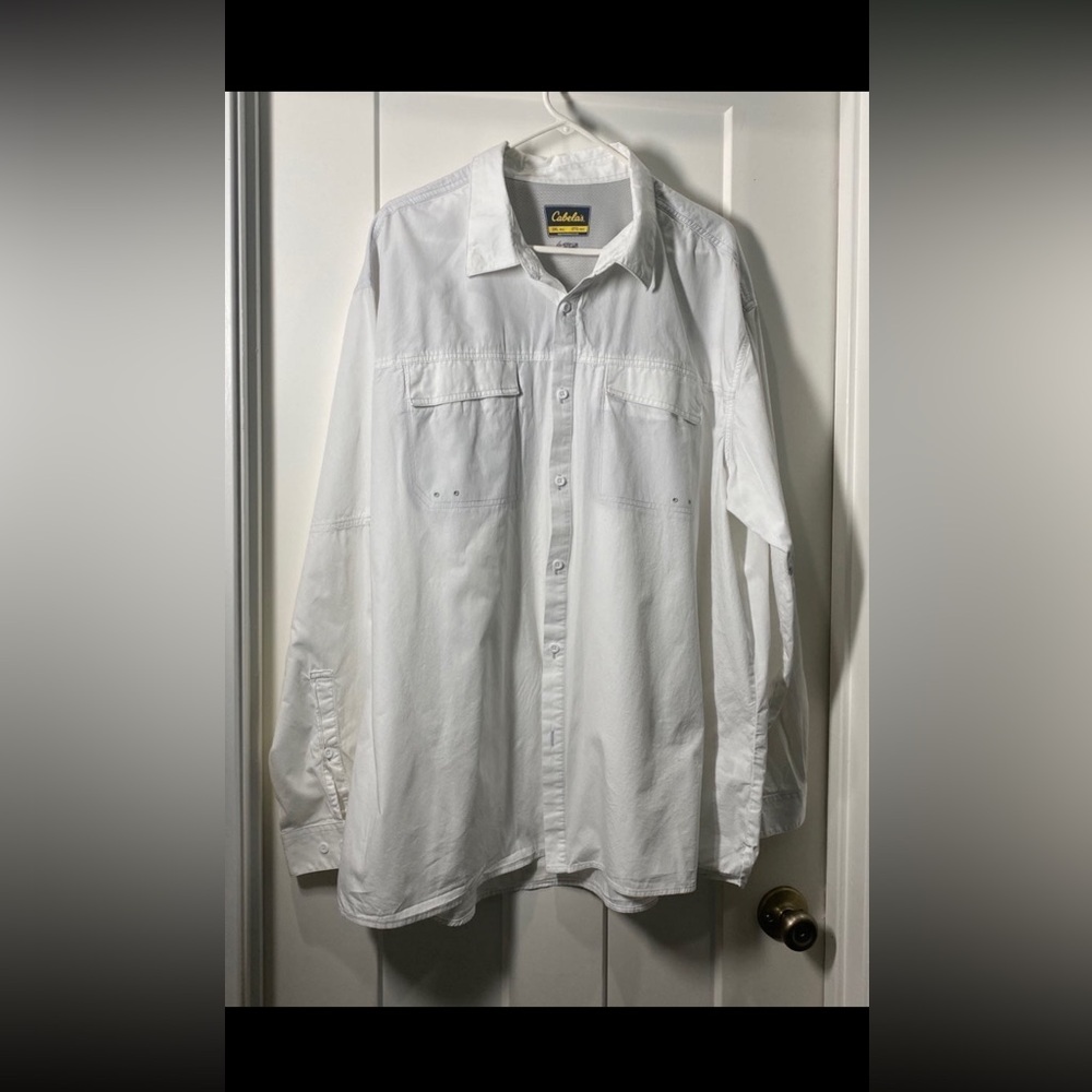 Cabelas long sleeve white shirt. Size 2XL